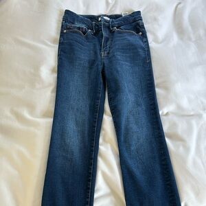 Good American Always Fits Slim Straight Jeans | Size 00-4